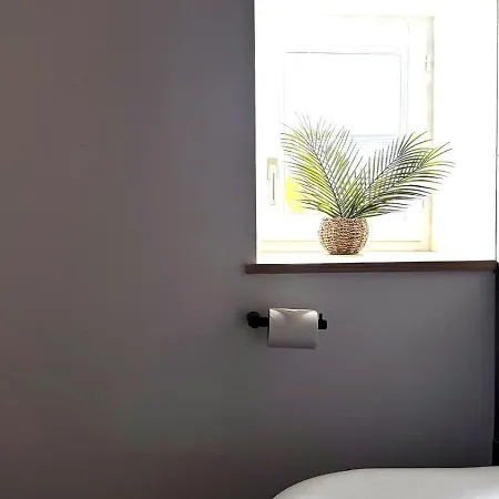 Libellule Apartment *
